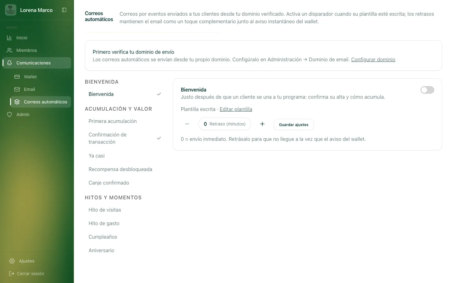 pantalla de configuración de emails automáticos con el estado del dominio